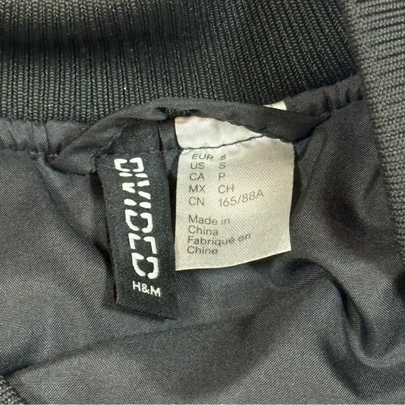 H&M Racing Thrill Seeker Black and Pink Oversized Bomber Jacket sz Small - Picture 5 of 9